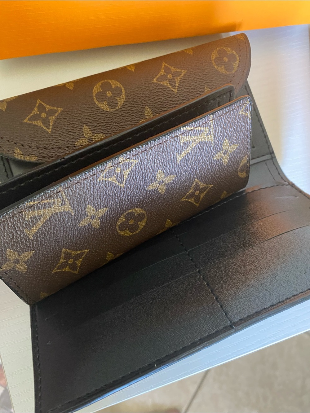 Louis Vuitton Brown Monogram Canvas Wallet with Gold-Tone Clasp - Picture 4 of 7